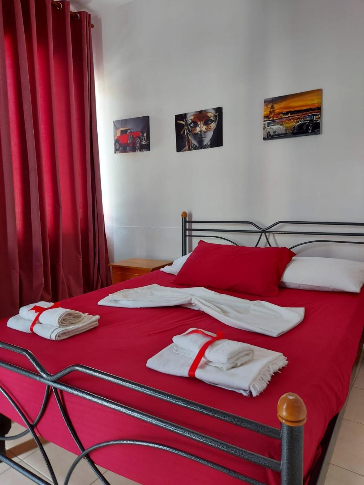 Ferienwohnung Vila Stupende Sarandë Zimmer foto