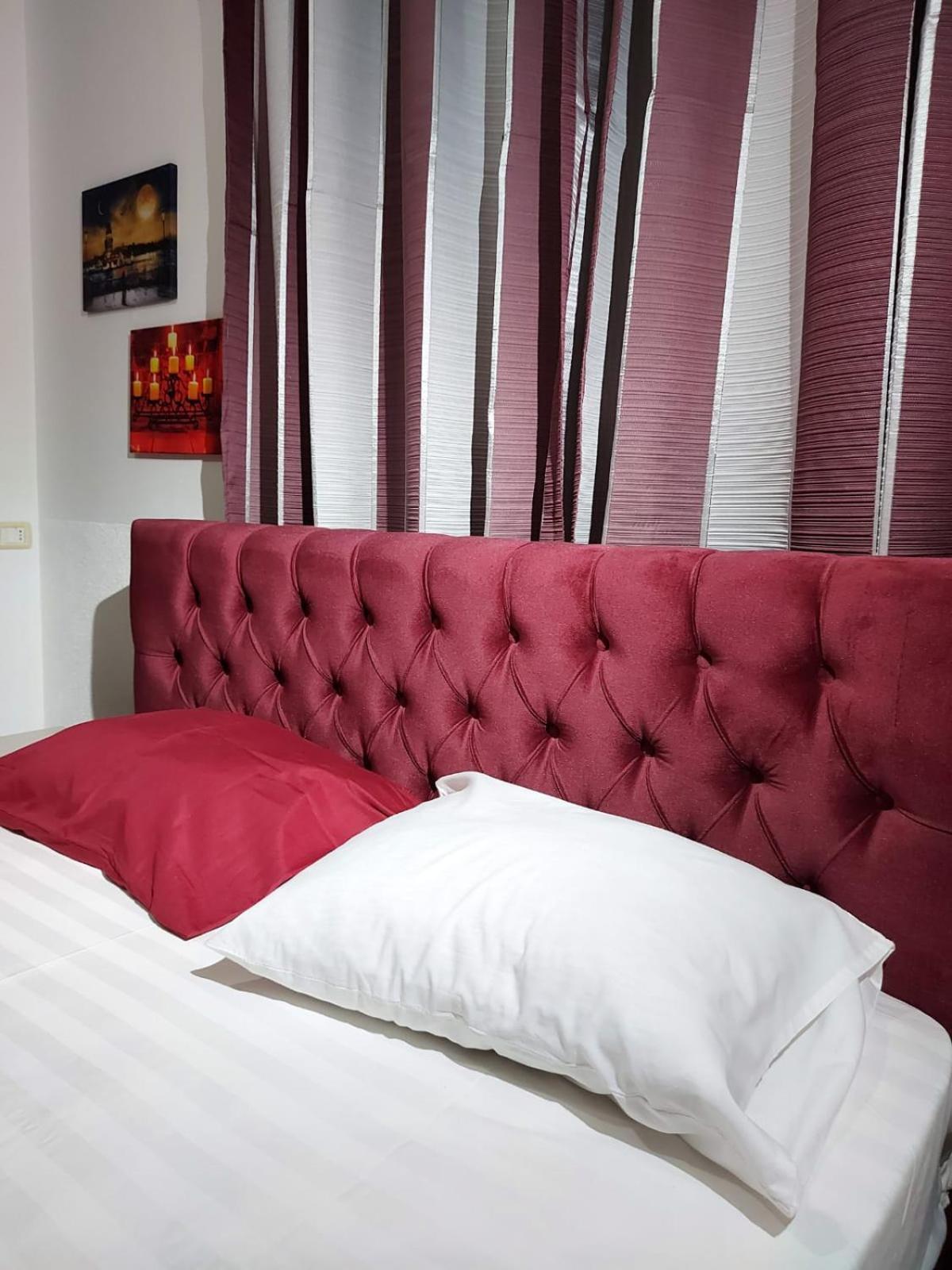 Ferienwohnung Vila Stupende Sarandë Zimmer foto