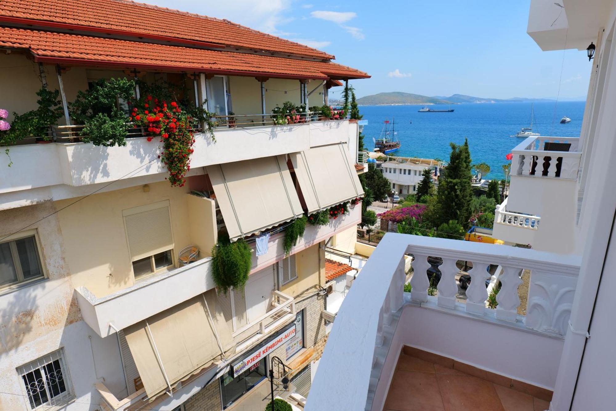 Ferienwohnung Vila Stupende Sarandë Zimmer foto